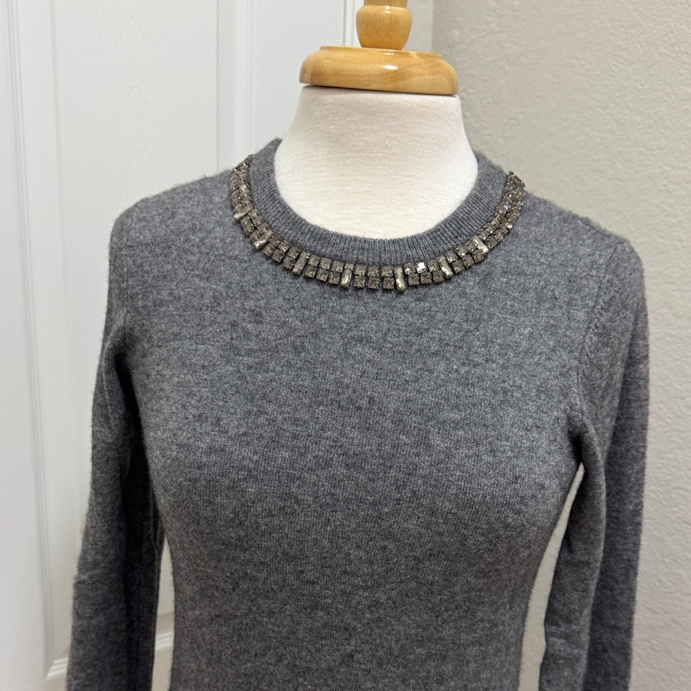 EQUIPMENT FEMME Cashmere blend Sweater with Lovely Embellished Neckline